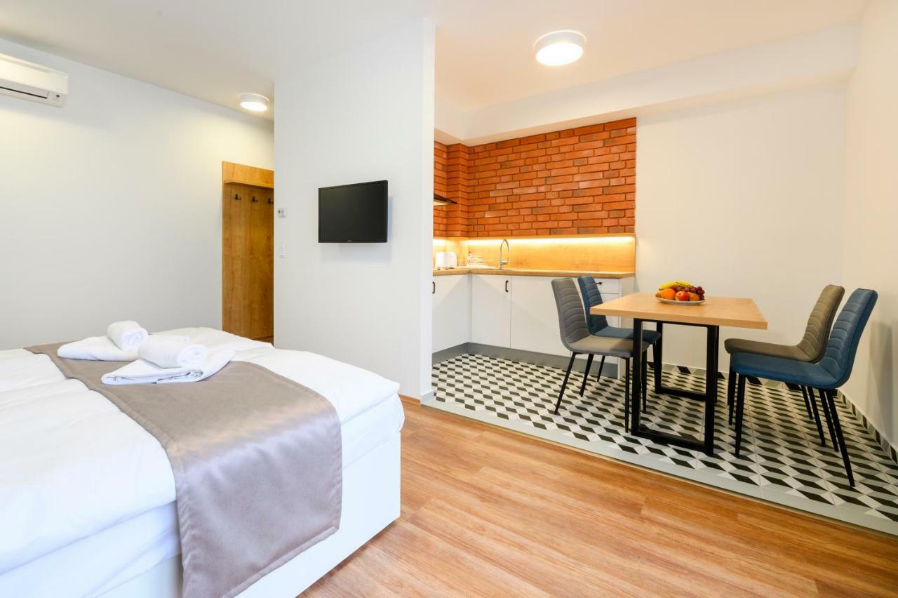 Sárvár Berill Suites מראה חיצוני תמונה
